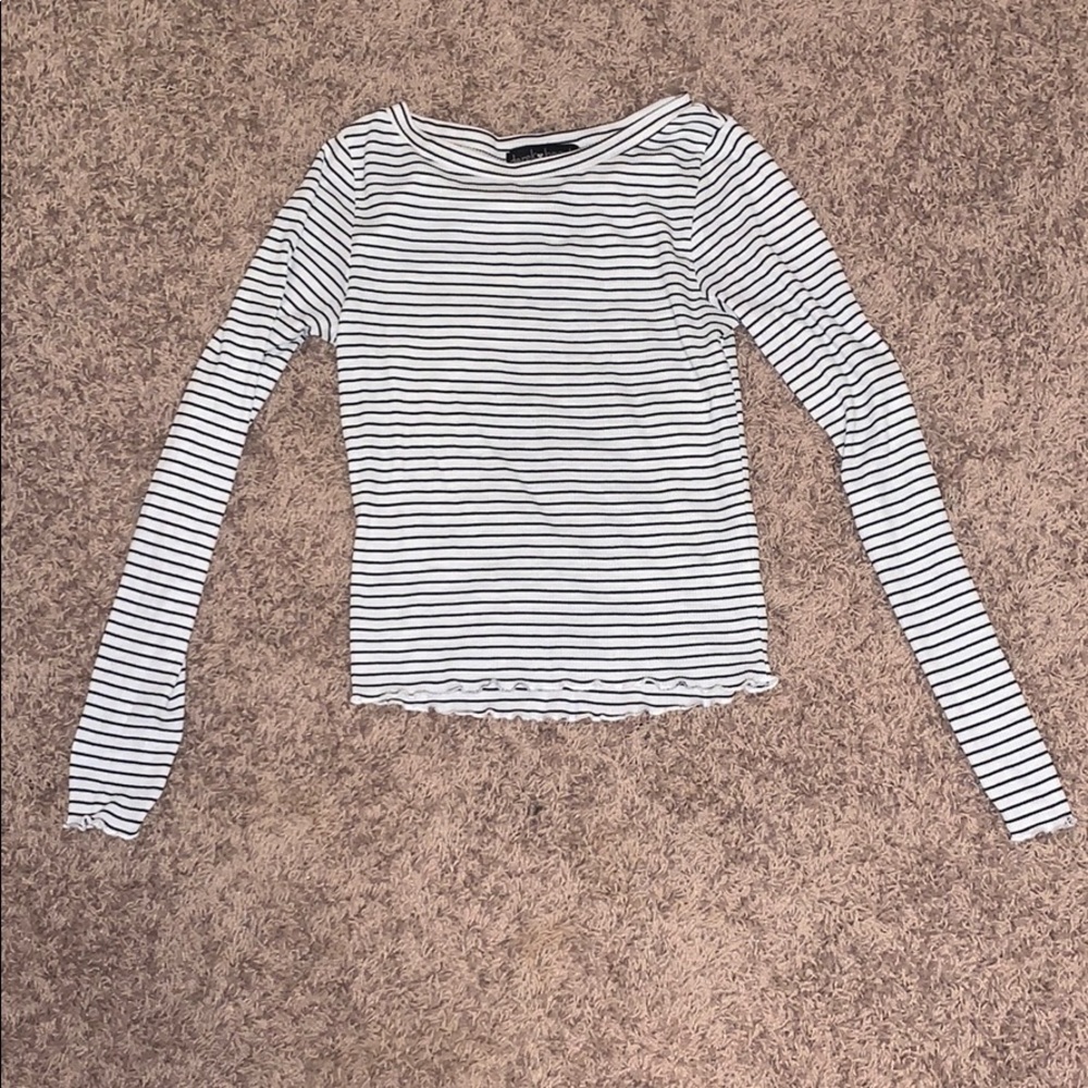 striped lettuce trimmed shirt